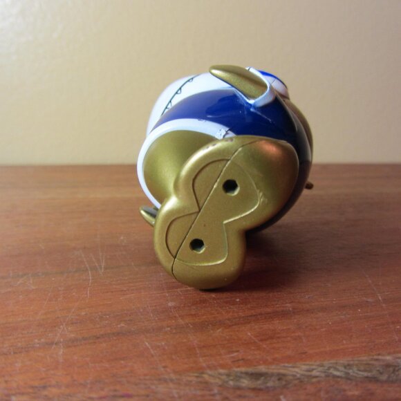 Ryan’s World Mini figure gold Gil shark (W5362) - Picture 6 of 6